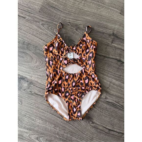 Art Class Chita print Pink Swimming bodysuit Girl’s size 14 - Picture 1 of 3